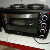 Stolní elektrický sporák s troubou